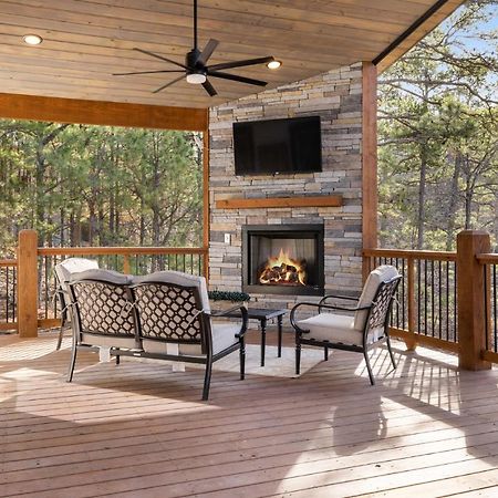 New Luxury Cabin, Hot Tub, Forest Views,Hotel Style Amenities 브로큰보우 외부 사진